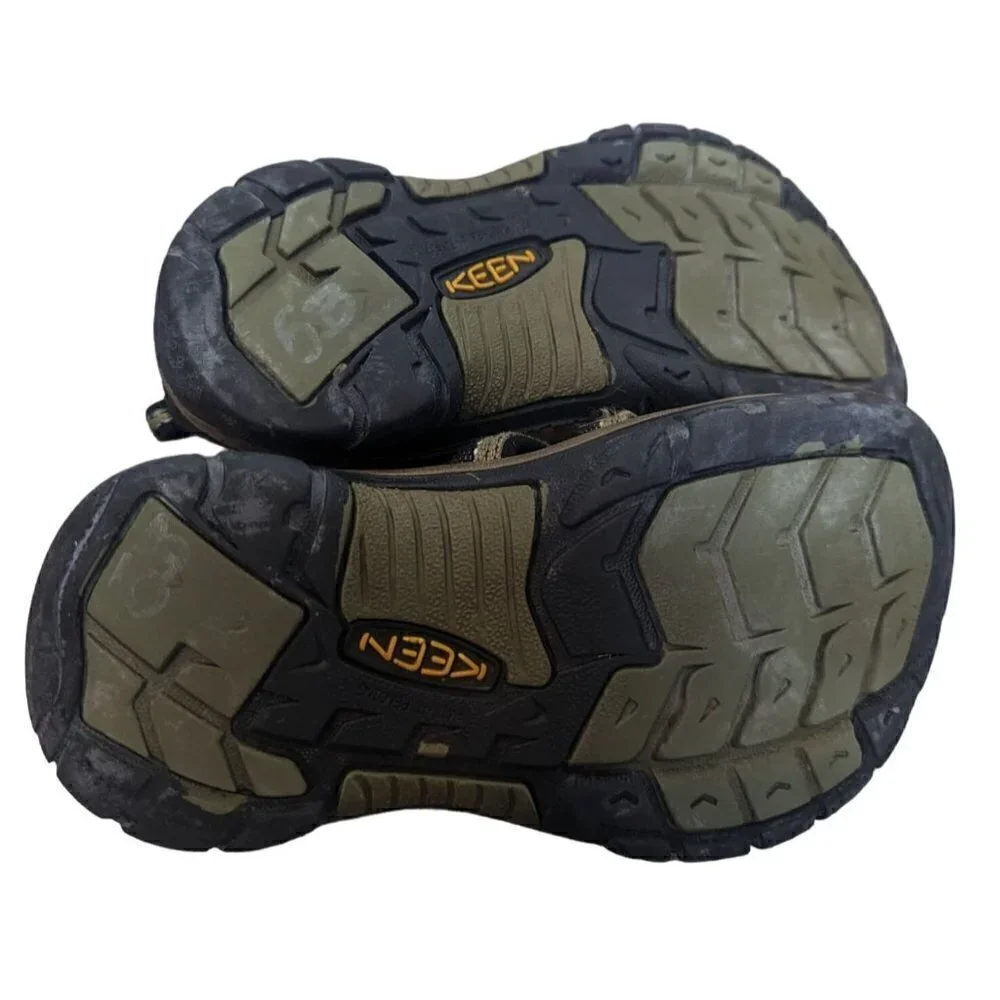 KEEN Kids Newport H2 Washable Footwear Sandals Black Brown Size 12